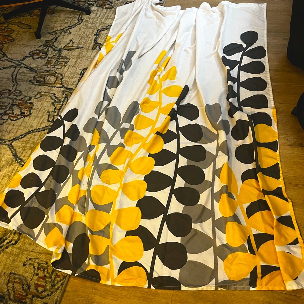 Elegant Yellow and Gray Leaf shower curtain